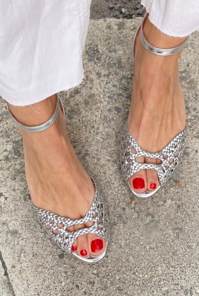 Abigail | Woven Gold Sandals