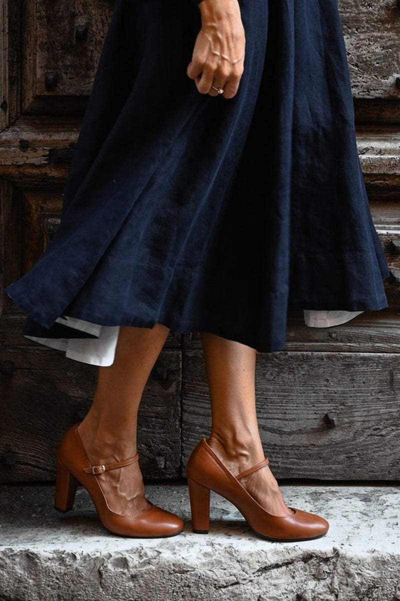 Elizabeth | Comfortable Low-Heel Sandals
