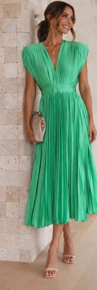 Priscilla | Timeless Pleated Midi Dress
