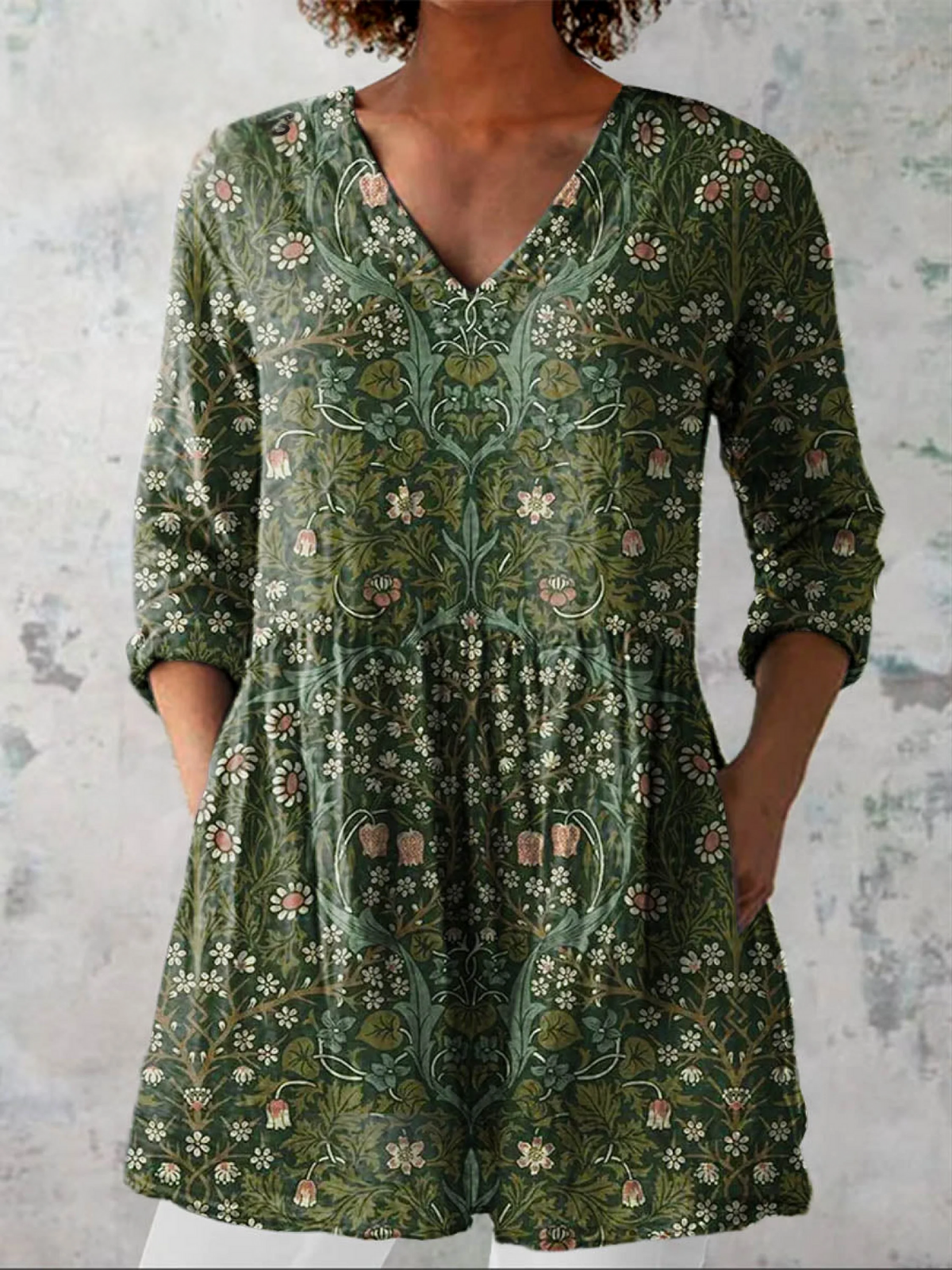 Scarlett | Long Blouse with V-Neck