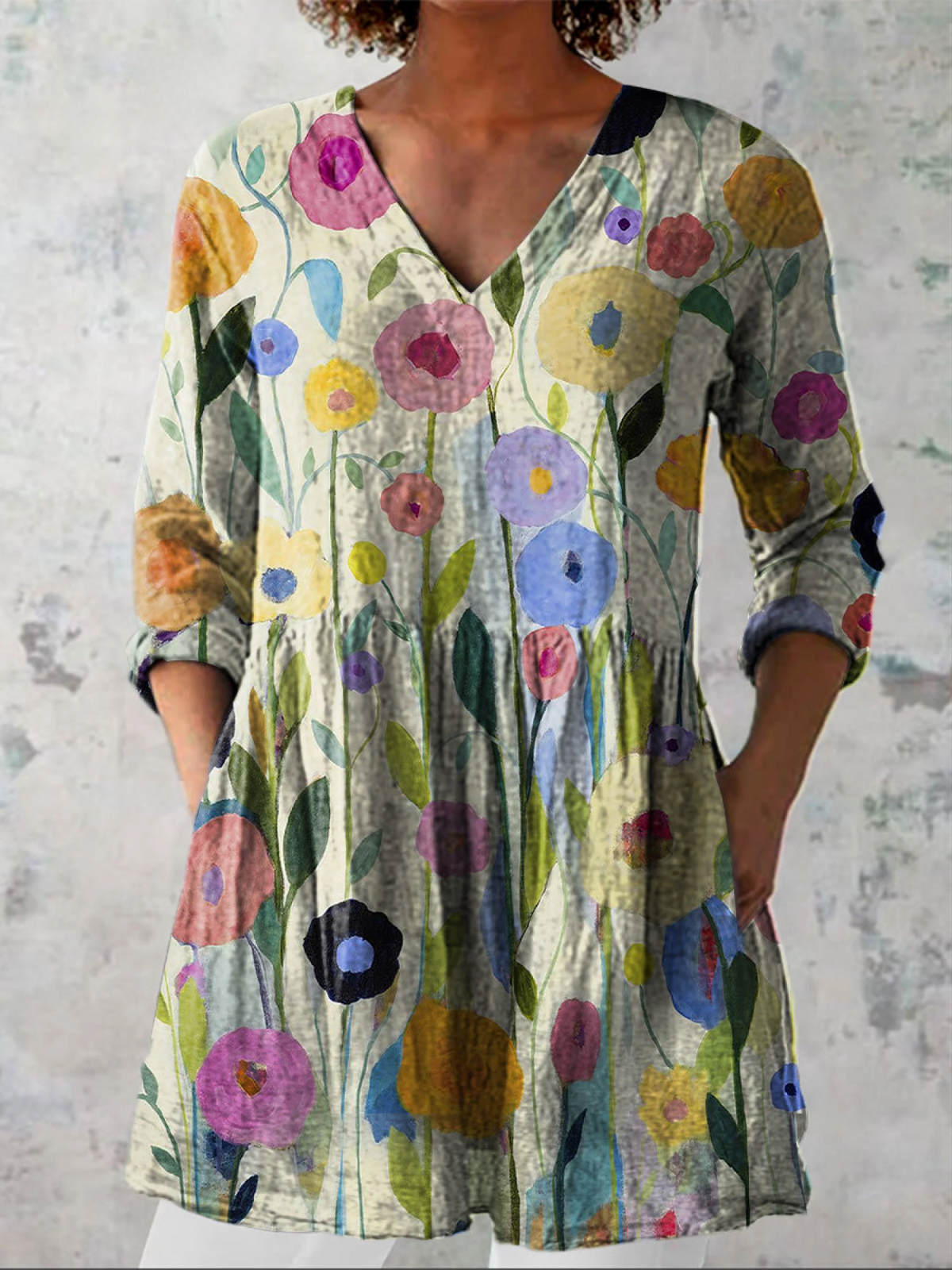 Avery | Long Blouse with V-Neck