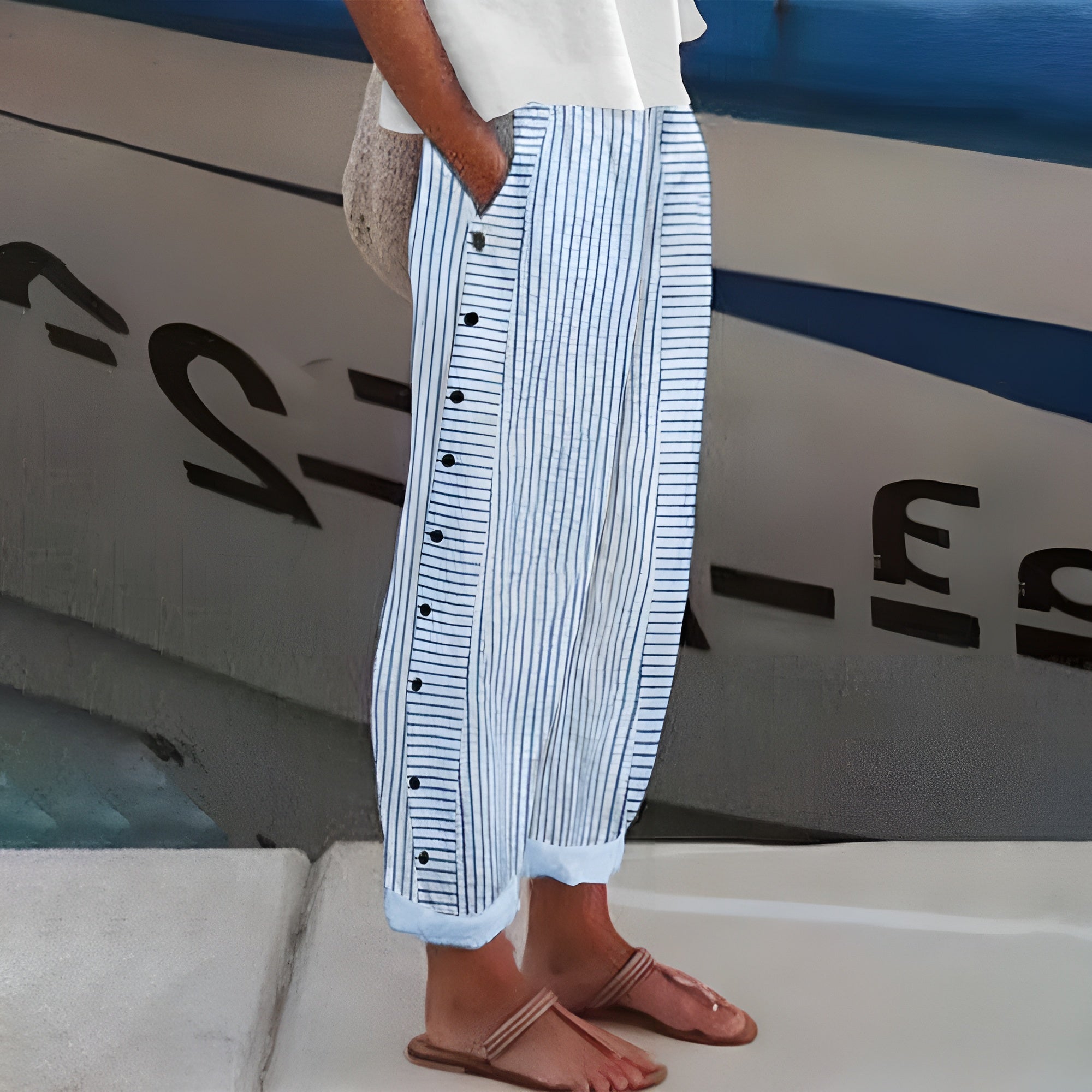 Ava | Straight-Leg Pants with Side Pockets