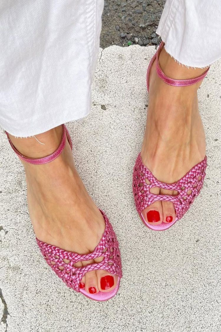 Abigail | Woven Gold Sandals