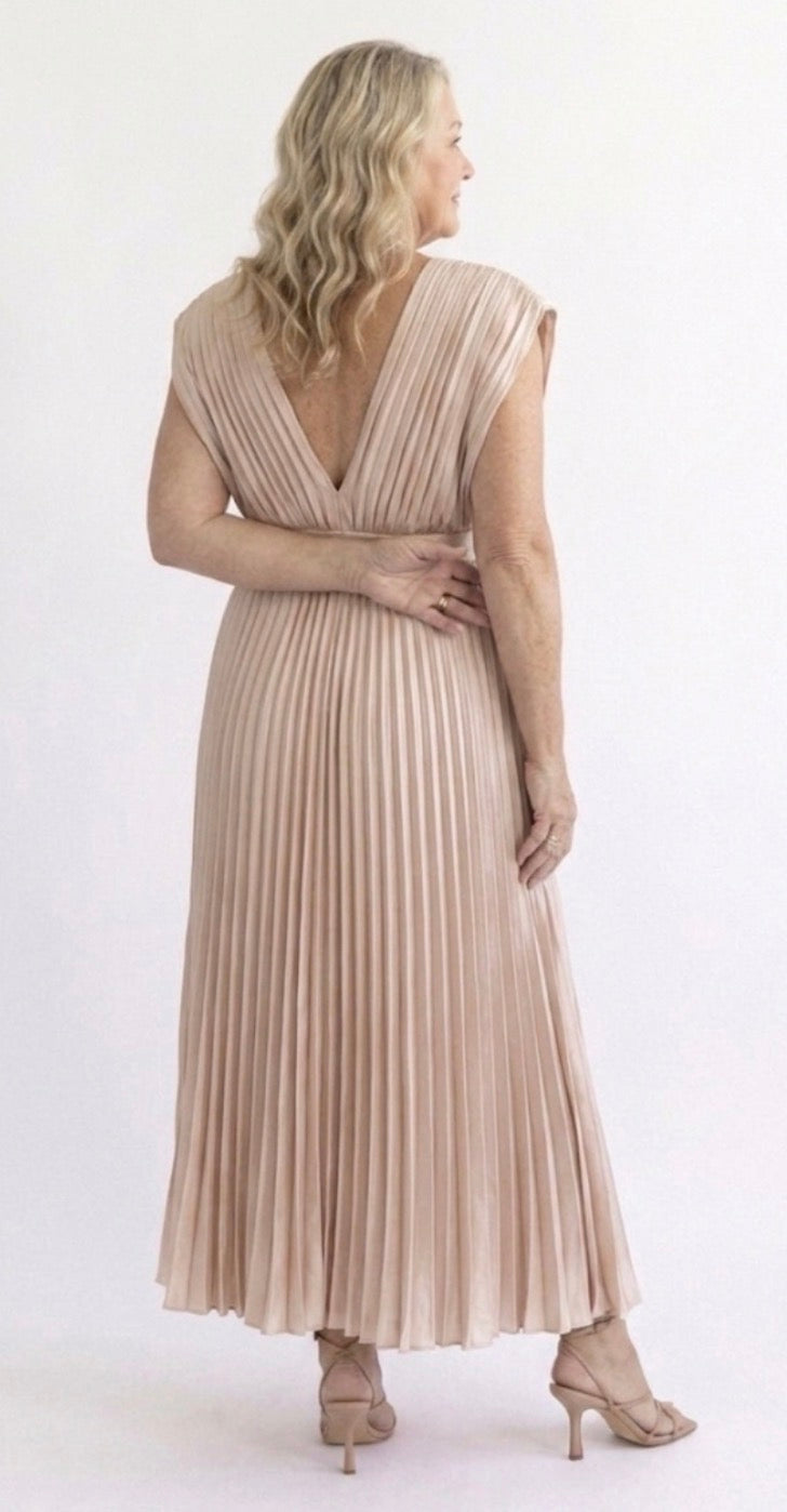 Priscilla | Timeless Pleated Midi Dress