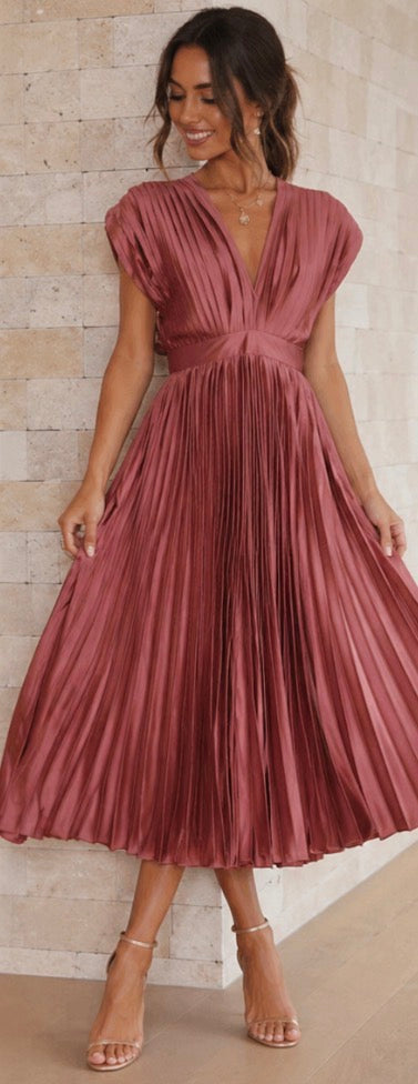 Priscilla | Timeless Pleated Midi Dress