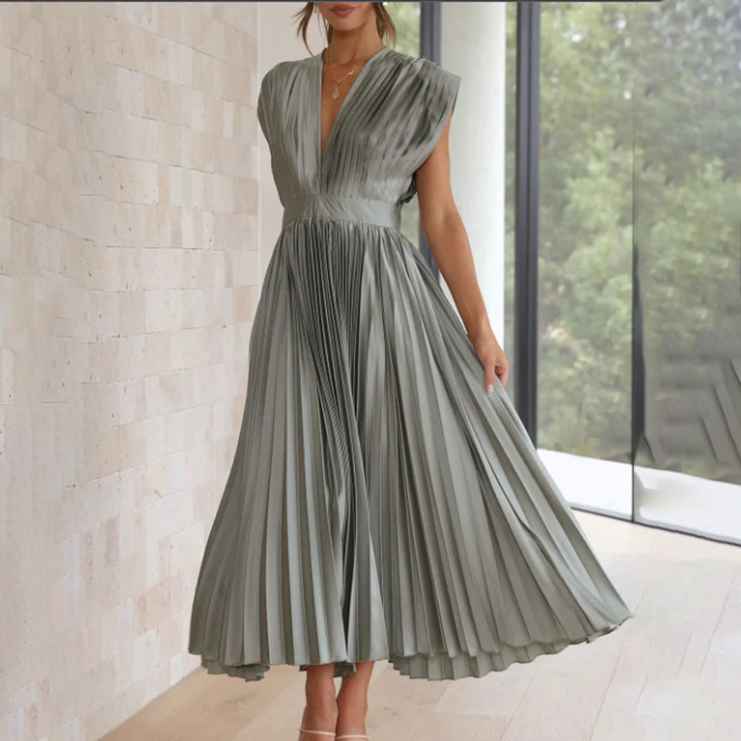 Priscilla | Timeless Pleated Midi Dress