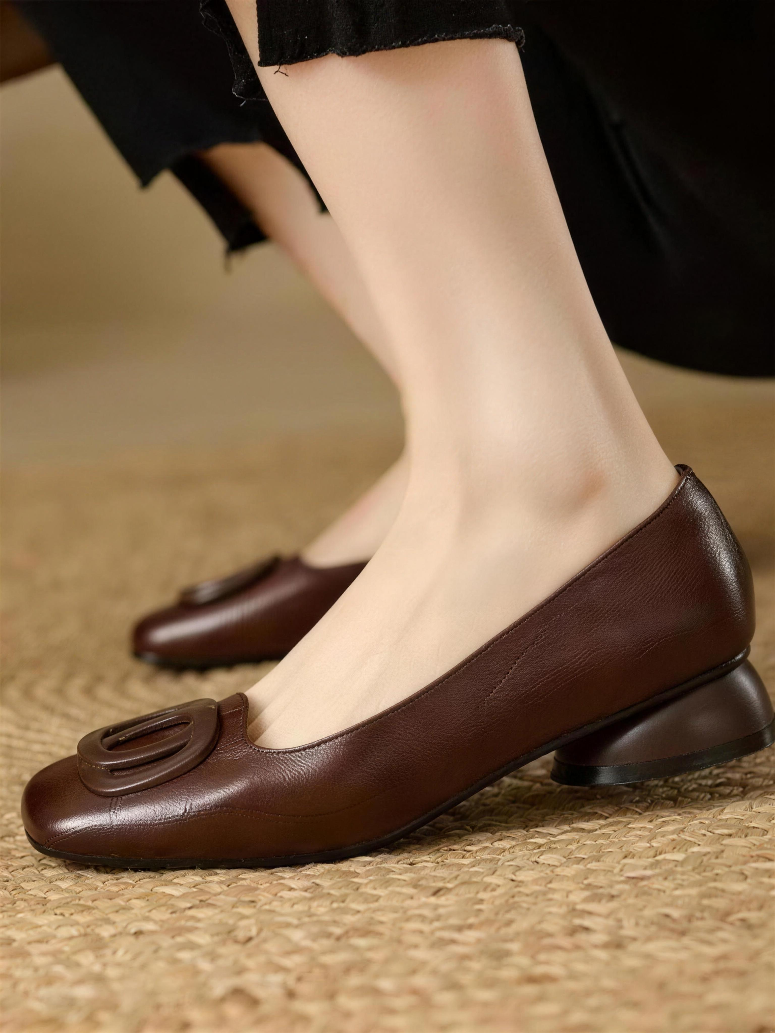 Sadie | Square-Toe Leather Flats